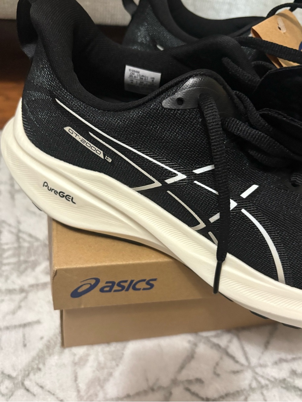 ASICS Women’s NEW NWT Black GT-2000 13 walk/running shoes. Size 8. - Picture 3 of 10
